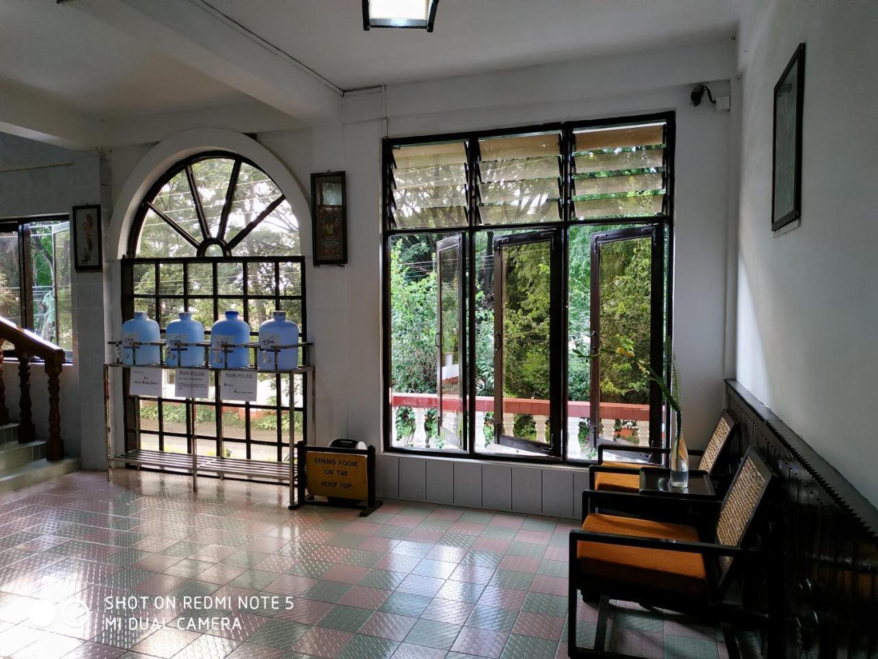 Remember Inn Nyaung Shwe Exterior photo